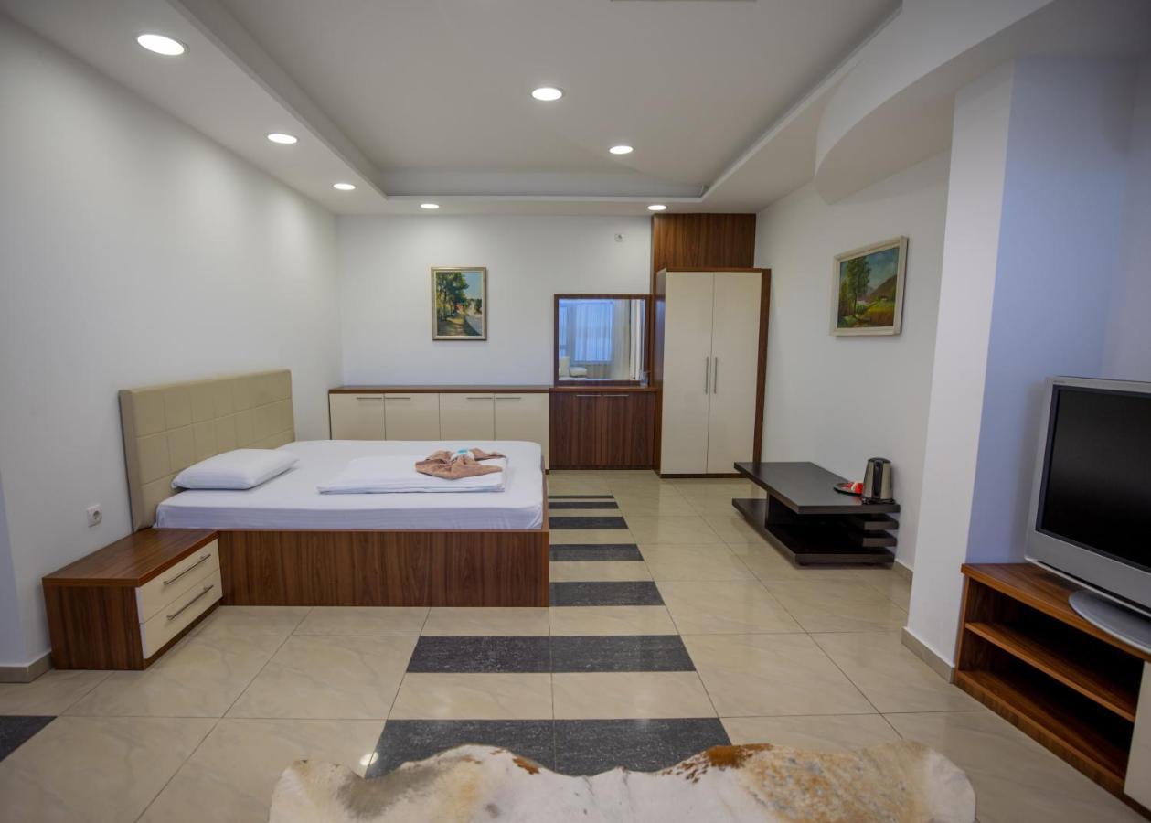 Guest House Agropapuk Šid Eksteriør bilde