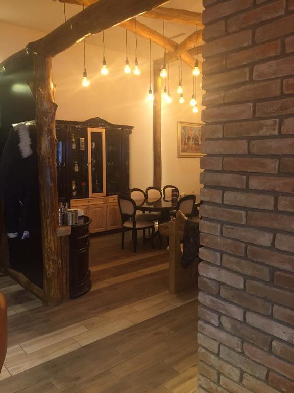 Guest House Agropapuk Šid Eksteriør bilde